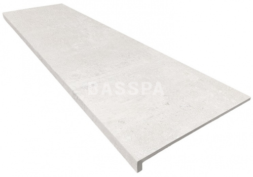 Монолитная ступень KERASTEP URBAN 348 Ivory кантиковая 1200*330, R12/C фото в интернет-магазине Basspa